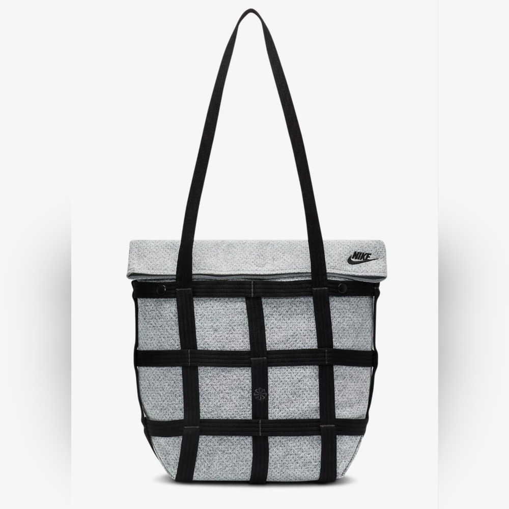 Nike Sportswear Forward Cargo Tote (12L)  Women's Black and Gray Tote Bag